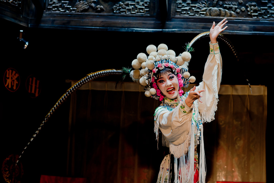 别洞观景 尽入人心------学拍川戏