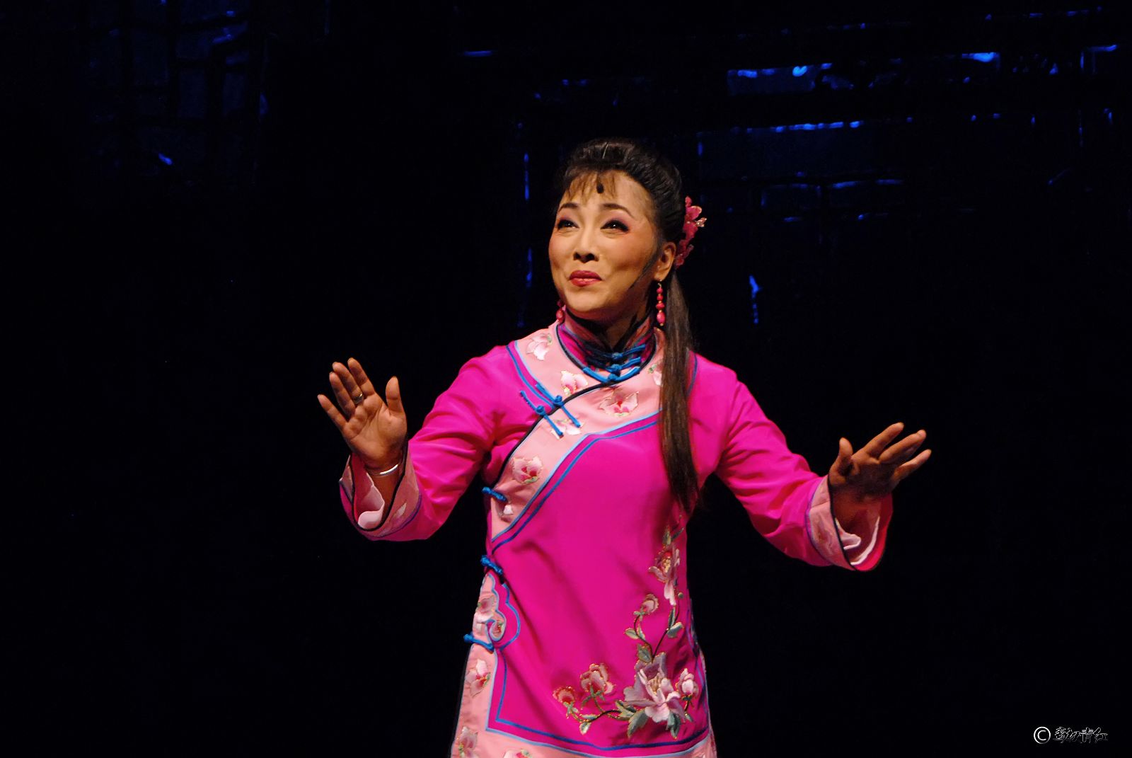 川剧《金子》参加"国际戏剧协会第三33届世界代表大会