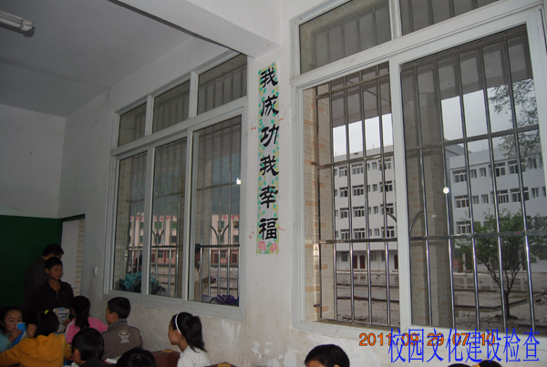 Ļ 099.jpg