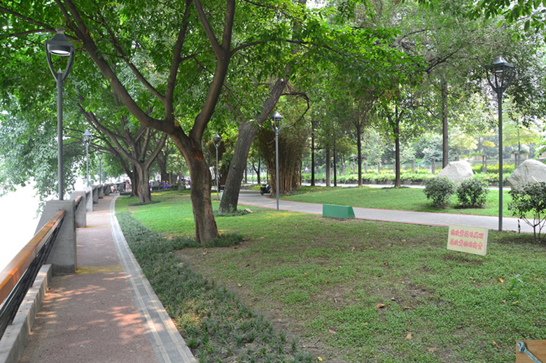 DSC_0123_.jpg