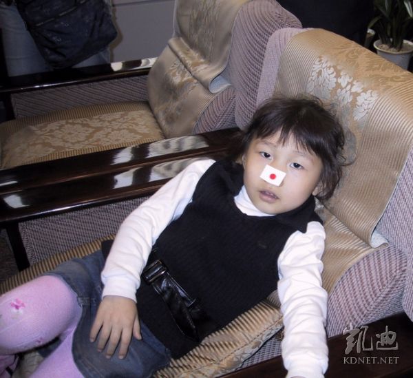 后来,金韩美一家在被中方拘留了十五天之后,于2002年5月23