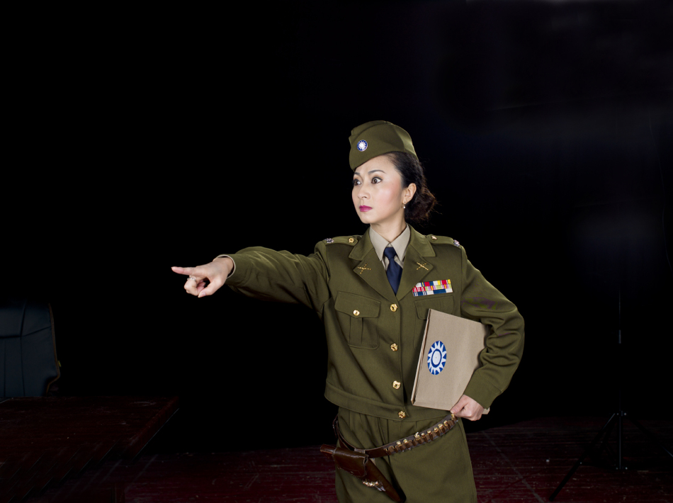 现代大型红色谍战川剧《黎明十二桥》公演花絮