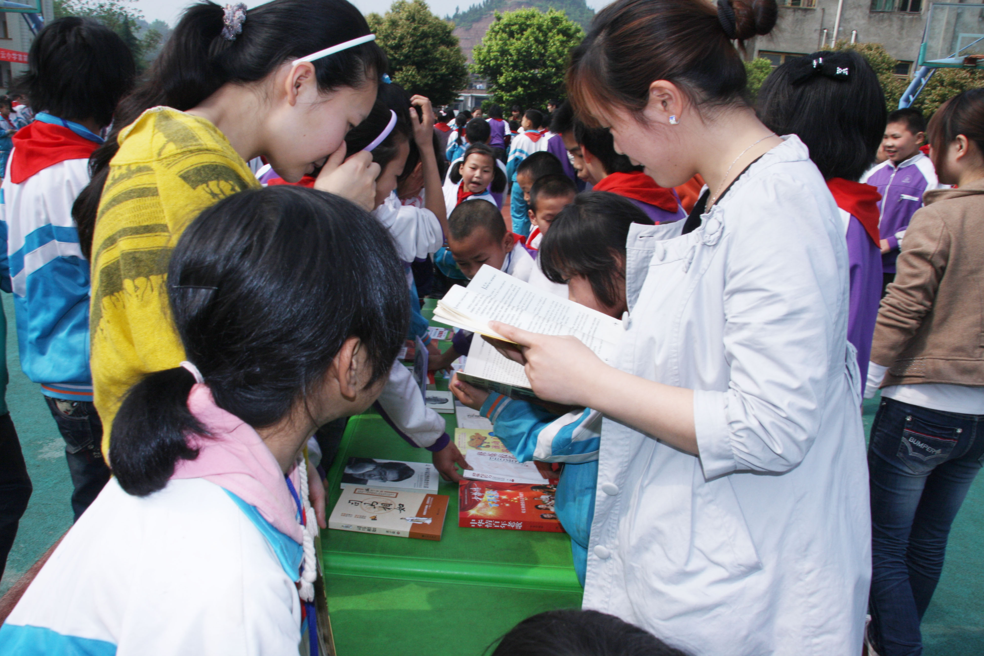蓬安教改的弄潮儿------王云小学高效课堂观摩记
