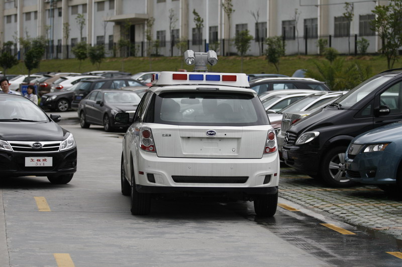 超级帅气的e6警车,拉风就是这么简单