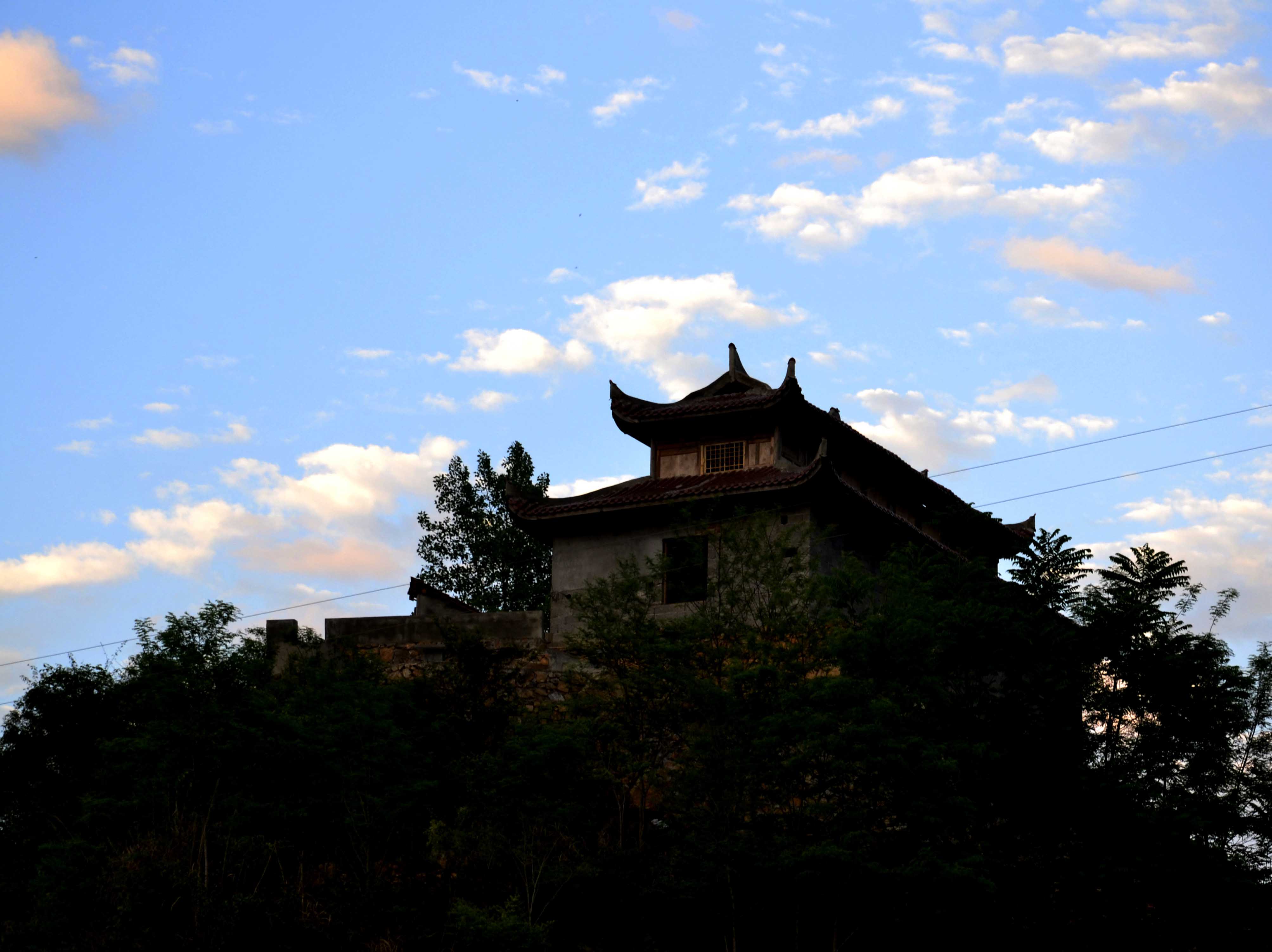 我的家乡万源市旧院镇龙潭河风光