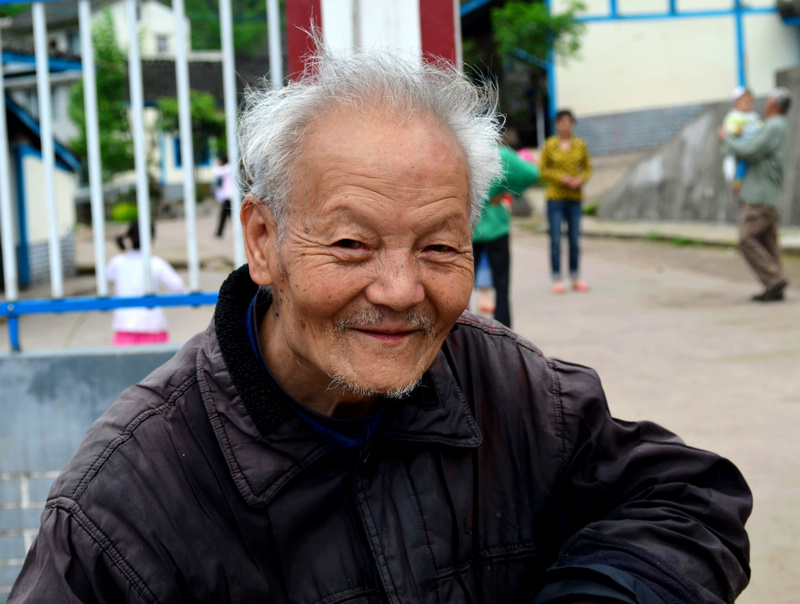 慈祥老人老照片图片