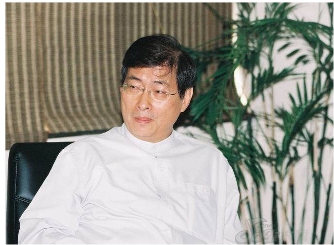 万言书谏马英九,竹联帮大佬称不怕坐牢,中秋回台.