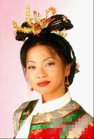 不是高帅富,照样花丛任逍遥,宅男们速来膜拜!