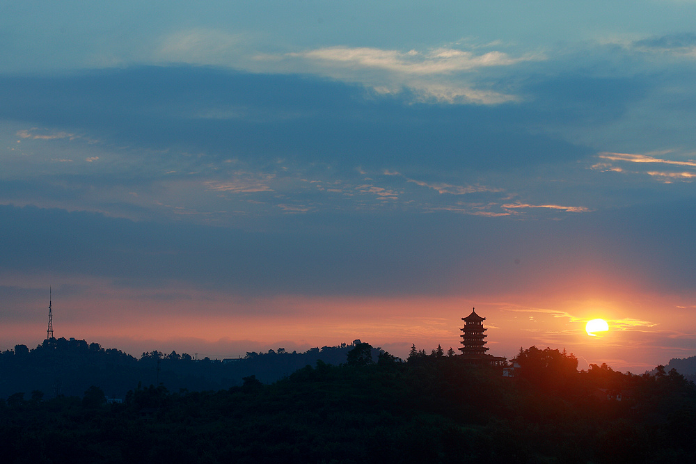 广安奎阁夕照