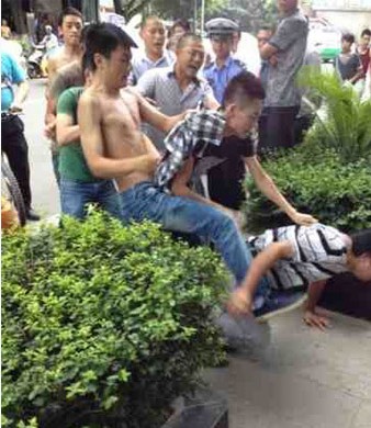 QQͼ20120812120935.jpg