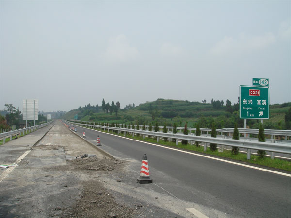 پණ1km·棨ѹ.jpg