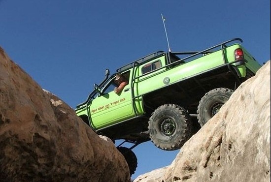 牛人自制6x6极致越野-我为车狂-四川论坛-麻辣社区