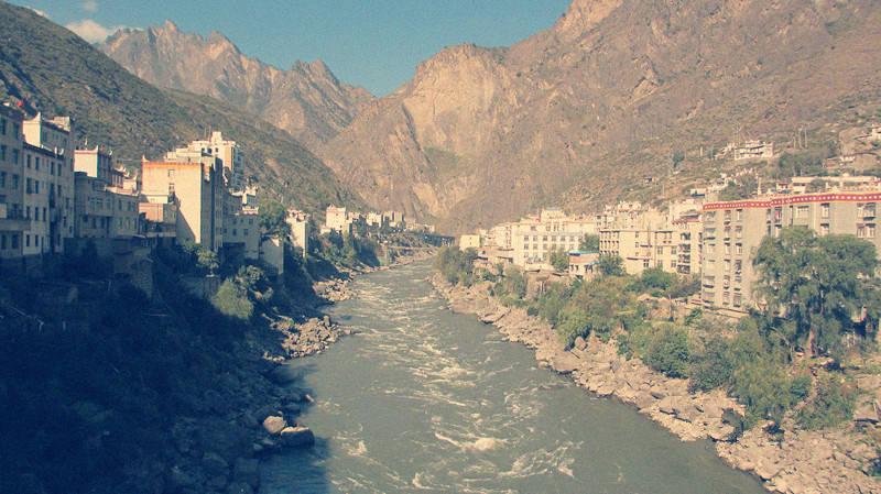 IMG_1047_س.jpg