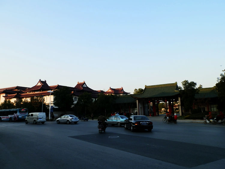 nEO_IMG_PC090122.jpg
