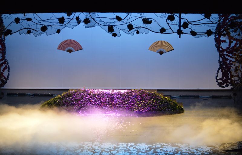 国家舞台艺术精品  梁山伯与祝英台>>浙江小百花越剧团演出(二)