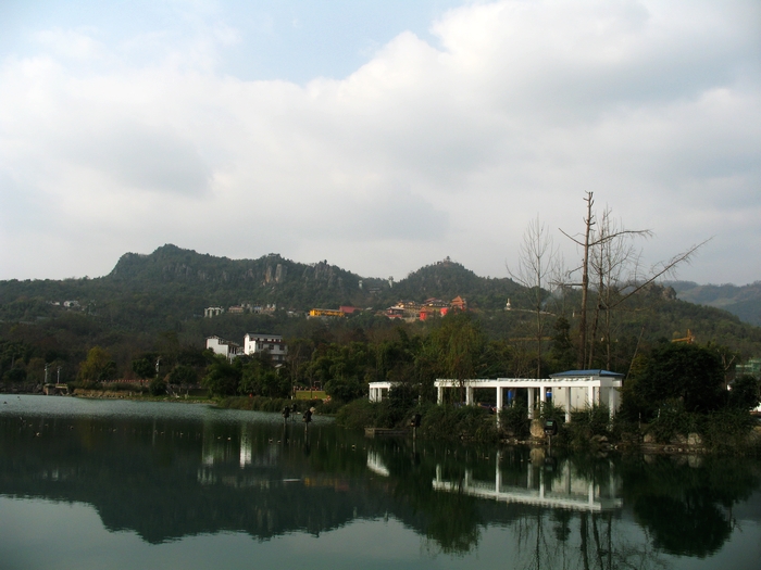 走進綿陽羅浮山的飛鳴禪院-走遍四川-四川旅遊景區-麻辣社區