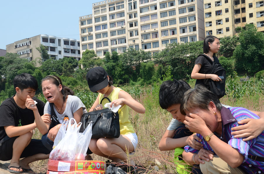 三名花季少女身亡图片