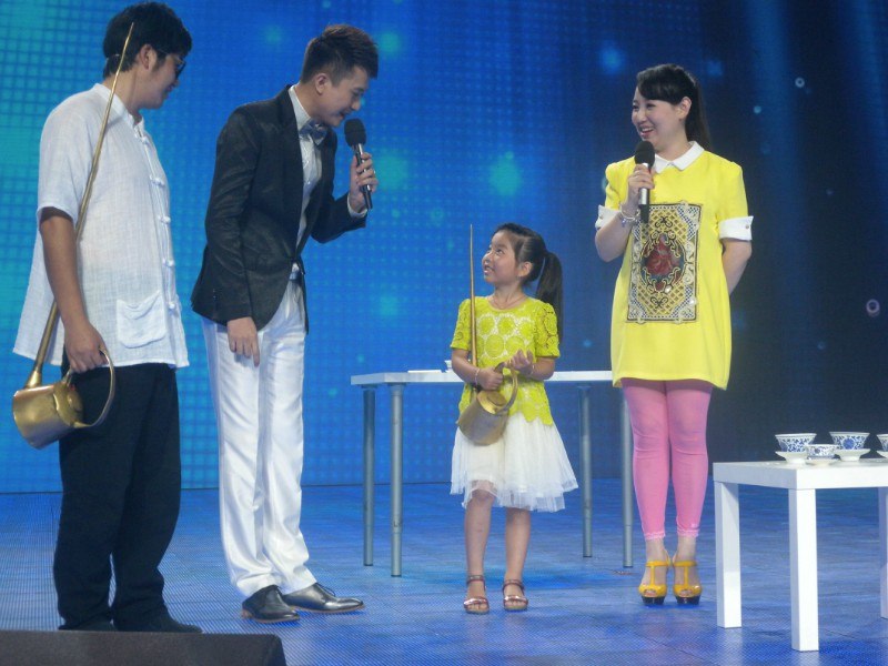 雅安茶宝贝刘芯瑜小朋友参加央视三套《越战越勇》