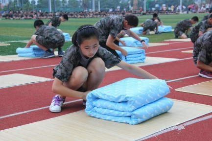 绵阳师范学院军训服图片