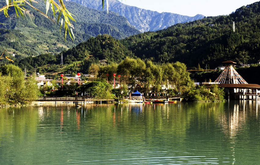 都江堰论坛 69 海峡两岸民俗文化旅游美食节暨猕猴桃采摘节在三江镇