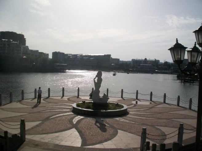 QQͼƬ20131101180440.jpg