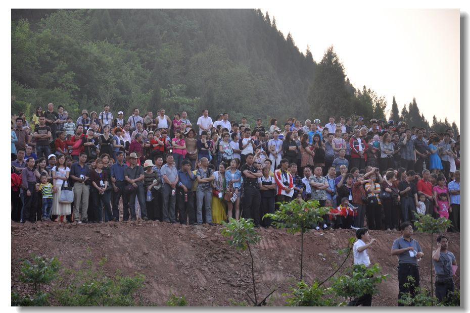 꽭Ľţ 379.jpg