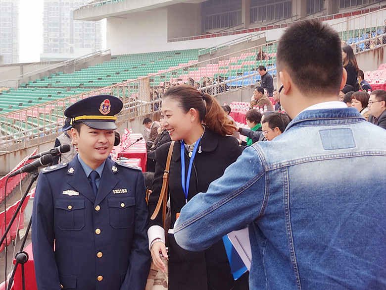 深圳运管衣服图片图片