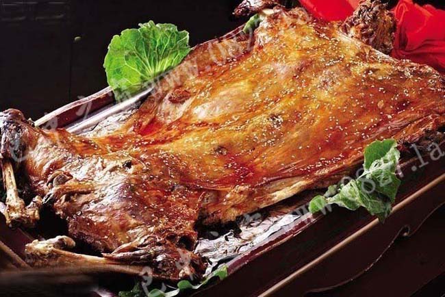 【巴中万州烤全羊】仅售560元,享价值700元的20斤烤全羊