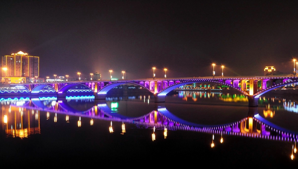 ڽҹ1.jpg