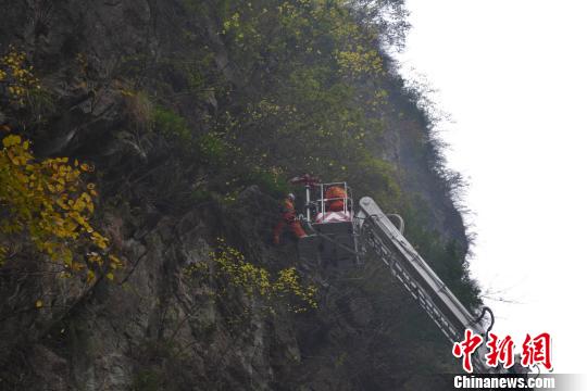 20131106185739c4045.jpg