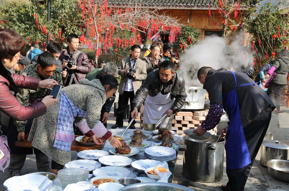 QQͼƬ20131217003506.jpg