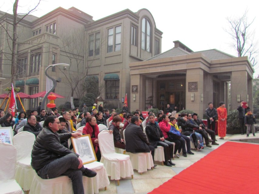 南充户外群联盟公益志愿者爱心义卖活动暨【联