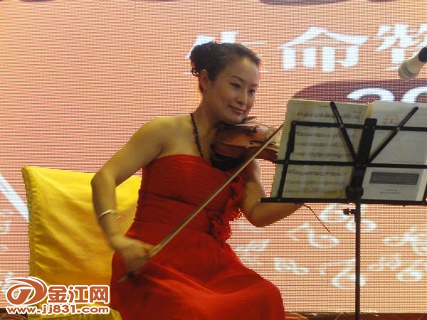 最美天籁歌曲大全 172409em1eofeow2z6uw2q.jpg