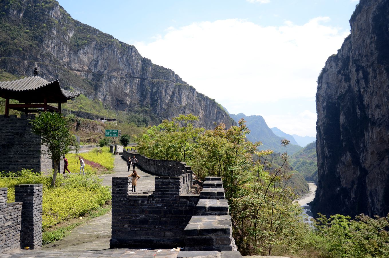 豆沙关--茶马古道的川滇门户