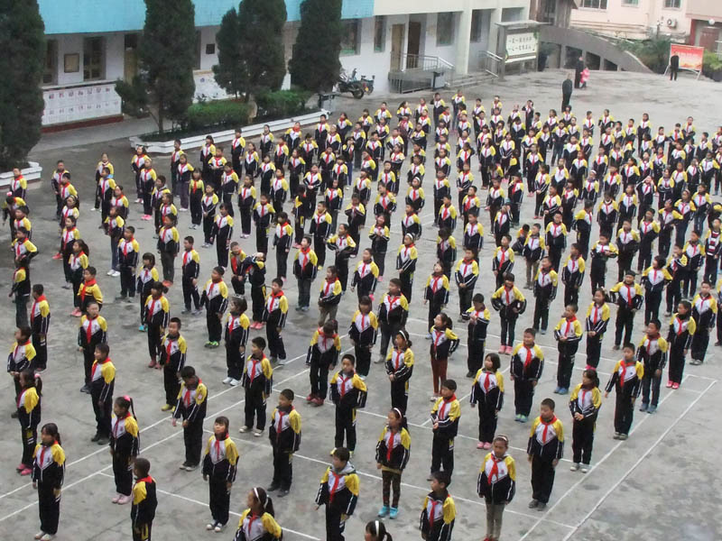 我眼中的南部县第三小学校