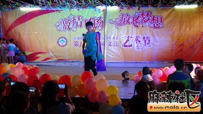 ڰ˽071.jpg