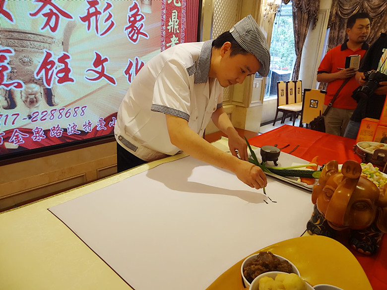 DSC07841_.jpg