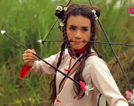 刚刚手贱无聊的点开了越南版还珠格格,那画面.真是太美!我不敢看啊