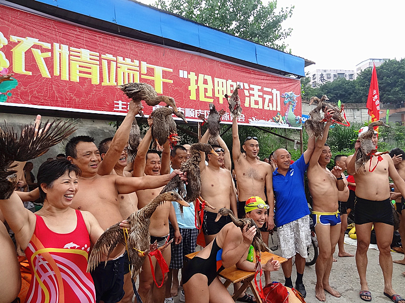DSC08180_.jpg
