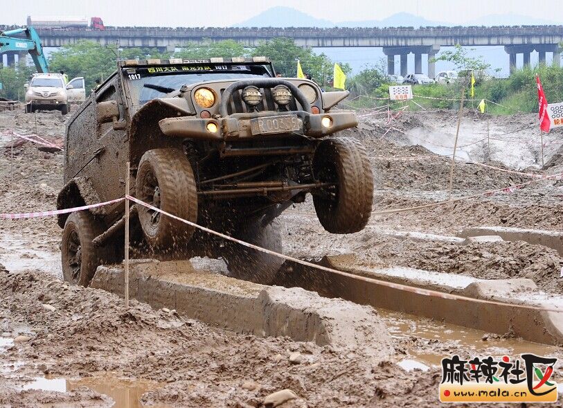 QQͼƬ20140616020425.jpg