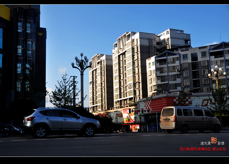 Ƭ 019.jpg