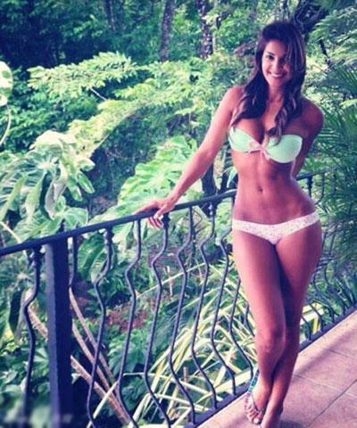 世界杯小组赛复盘,美女比球赛好看