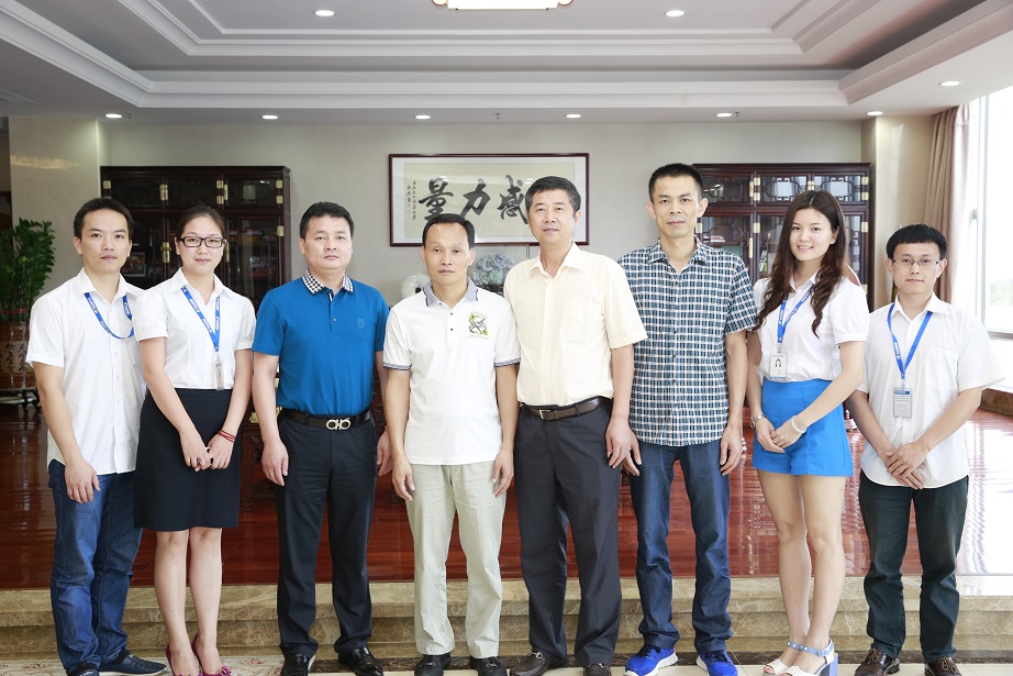 江铜南方总公司郑金旺做客奔达康