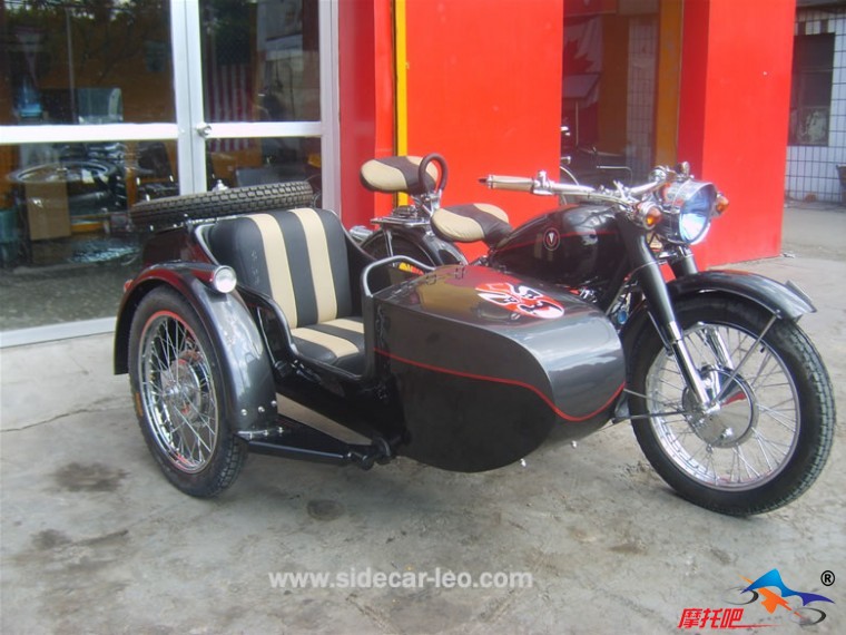 0907050455aed769c1728f9bb4.jpg