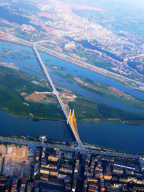 南充市全景图片