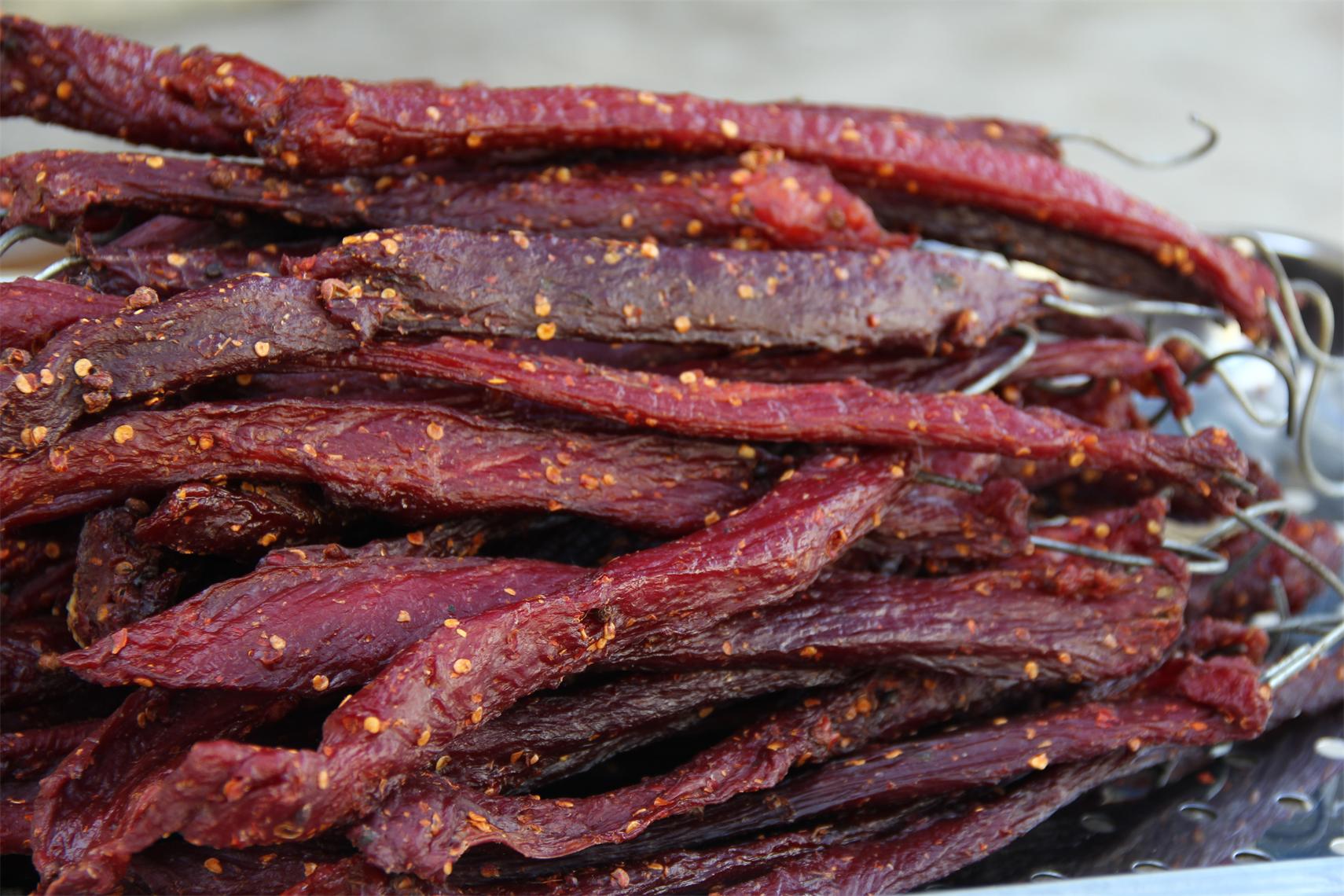 红原手撕牦牛肉精品,麻辣口味色香味美