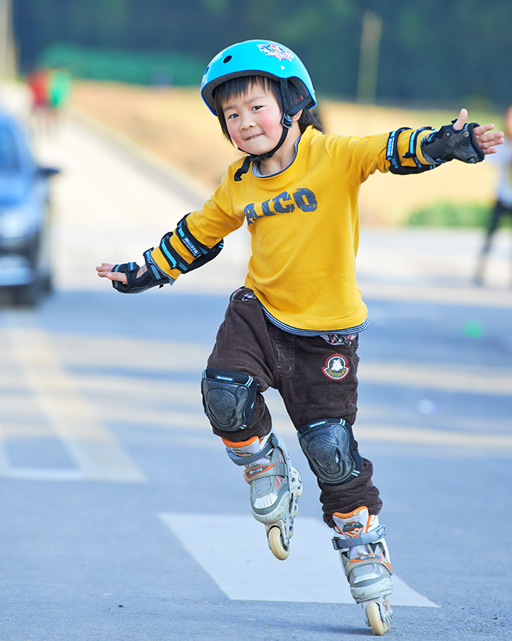 "运动·营山"体育健身网络摄影大赛作品—— 轮滑小子(组照)