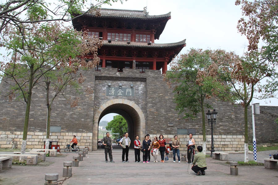 郁孤台下清江水江西赣州宋城