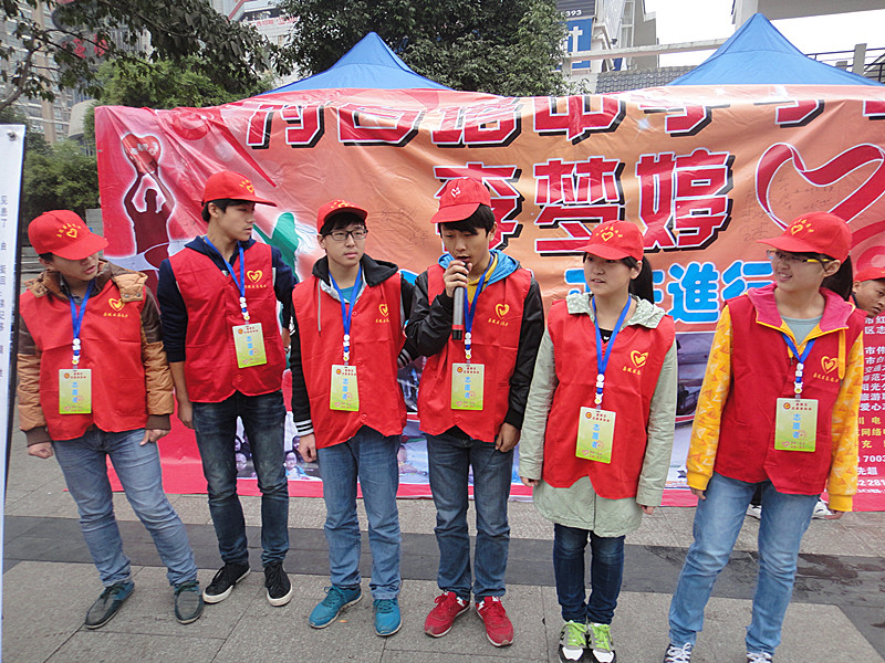 DSC05982_.jpg
