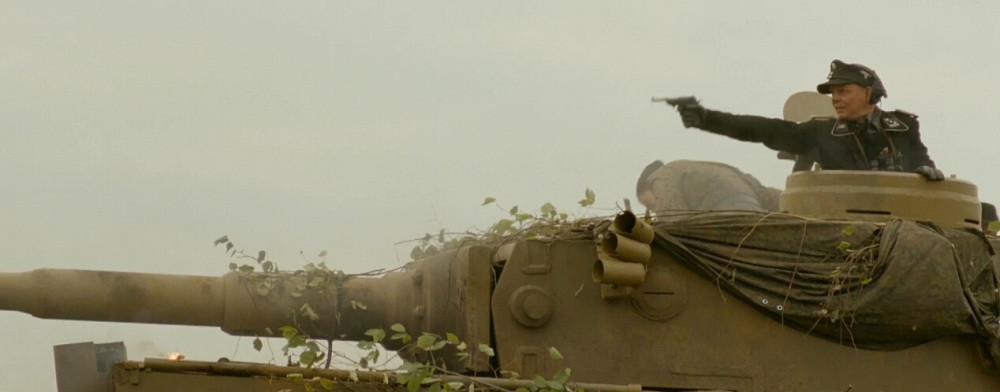 电影《狂怒》曝"深入虎口"特辑 虎式坦克发威主宰战场